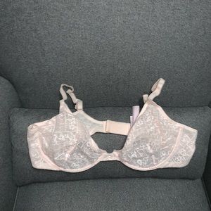 Worn once, soft pink lace unlined plunge bra
